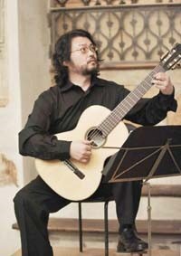 ギタリスト 長岡 克己